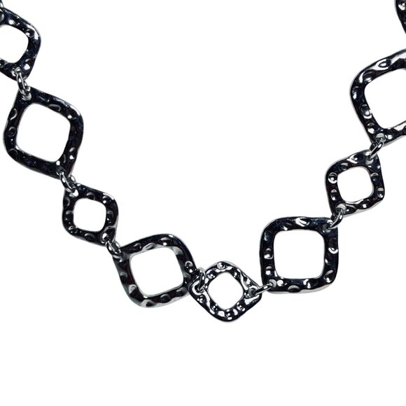 Bijoux Terner Silver Tone Hammered Square Link Necklace And Earrings (5810) - Picture 3 of 7